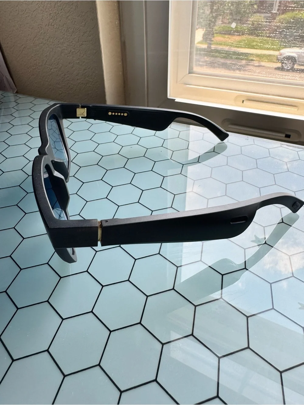 Bose Alto Bluetooth Audio Sunglass Frame with Blue and Sliver Replacement Lenses